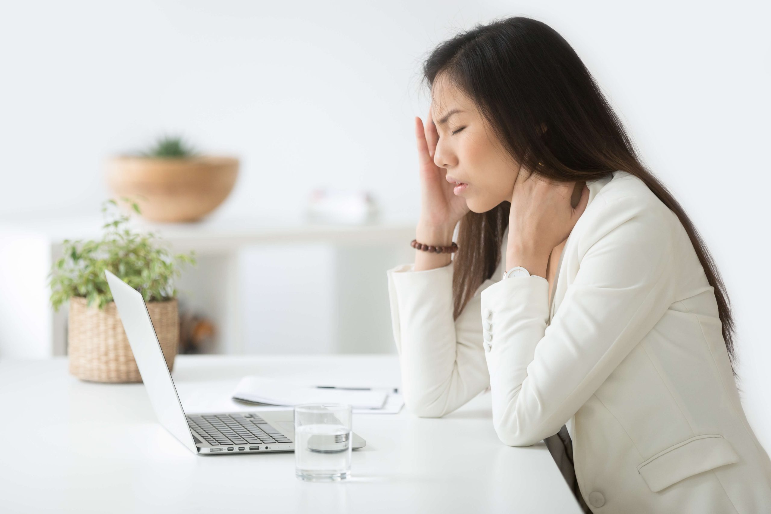 How long after hitting my head should I look for the symptoms of a concussion? shutterstock 1063889147 scaled How long after hitting my head should I look for the symptoms of a concussion?