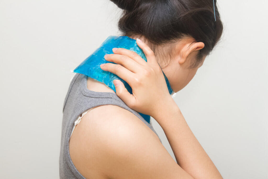 Stiff Neck? Try These 6 Tips to Alleviate the Symptoms - Fitbit Blog