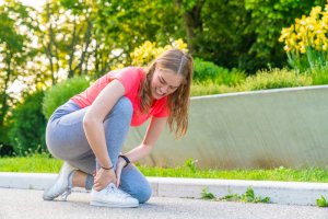 Ankle Pain When Walking but No Swelling