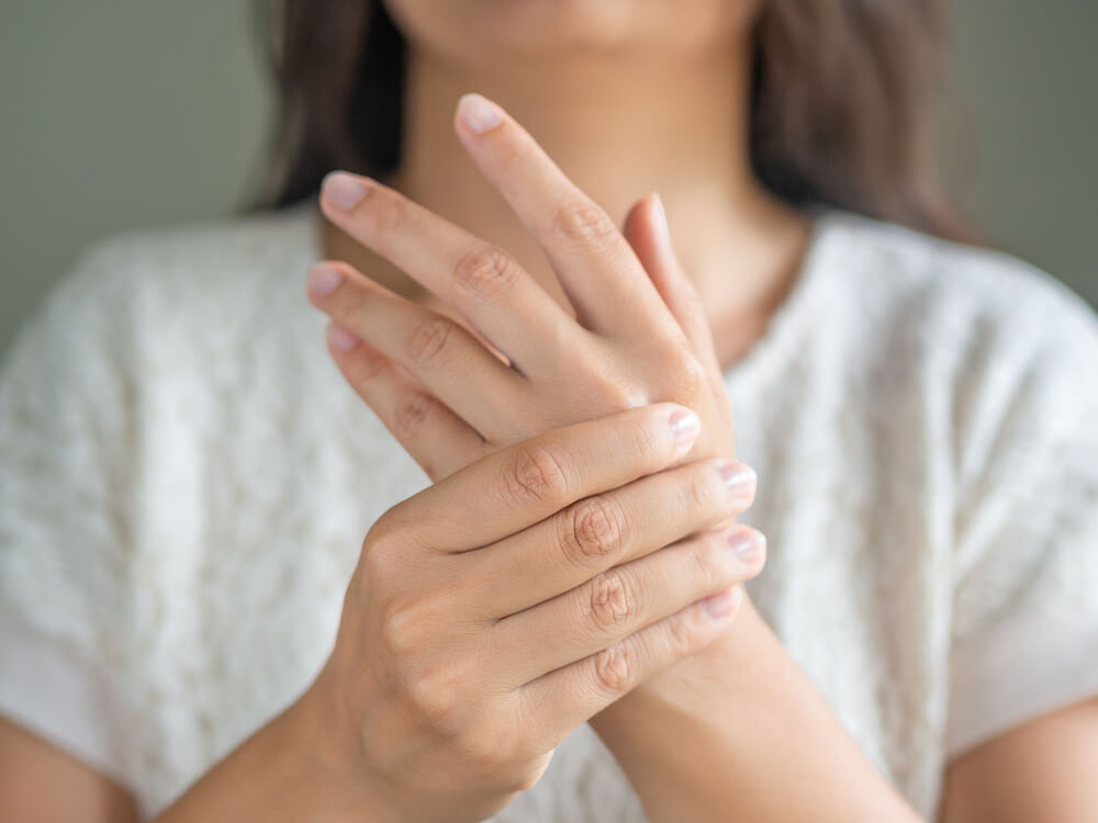 Two early signs that you might have finger arthritis