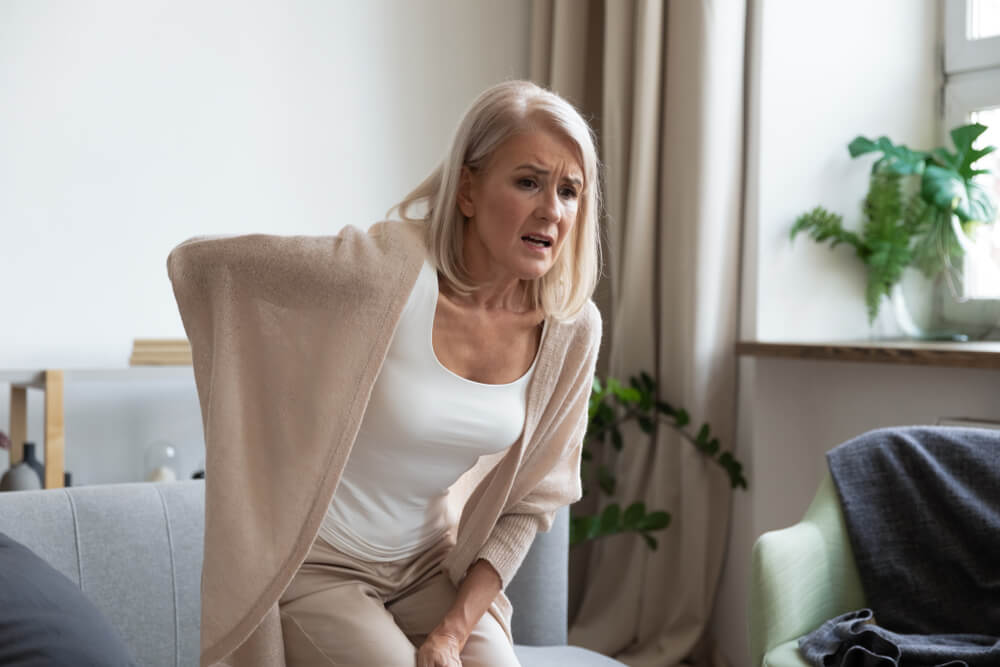 3 factors that can cause hip stiffness after sitting