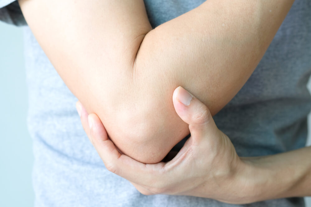 Two exercises help pain when elbow is bent or straightened shutterstock 1523898098 Two exercises help pain when elbow is bent or straightened