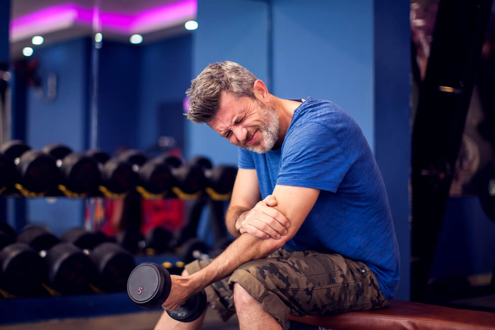 Three exercises to avoid to keep tennis elbow from worsening shutterstock 1621281679 Three exercises to avoid to keep tennis elbow from worsening