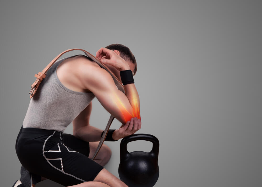 Elbow pain when lifting? Here’s what you should do