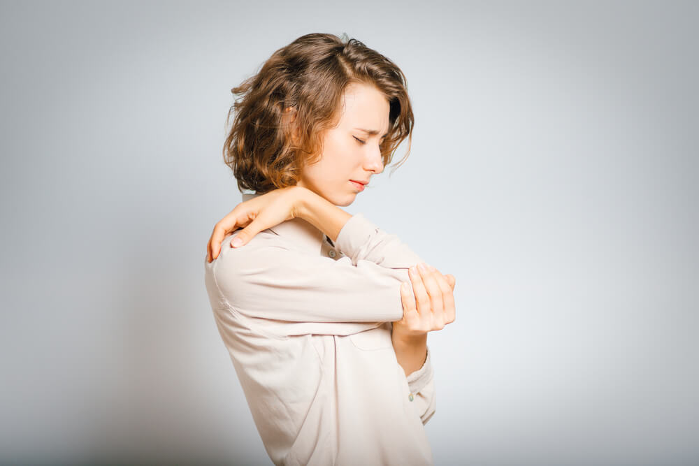 Three steps you can take to avoid elbow nerve pain