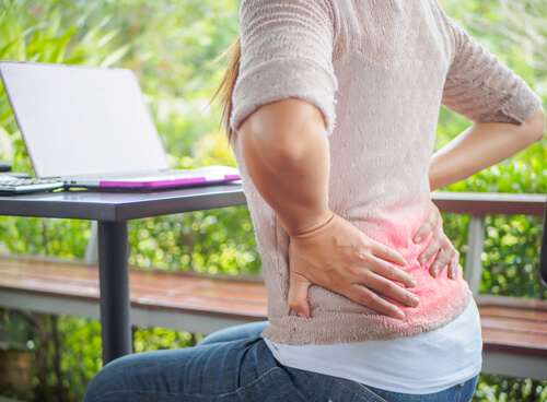 Three reasons people are developing lower back pain right now shutterstock 714952015 Three reasons people are developing lower back pain right now