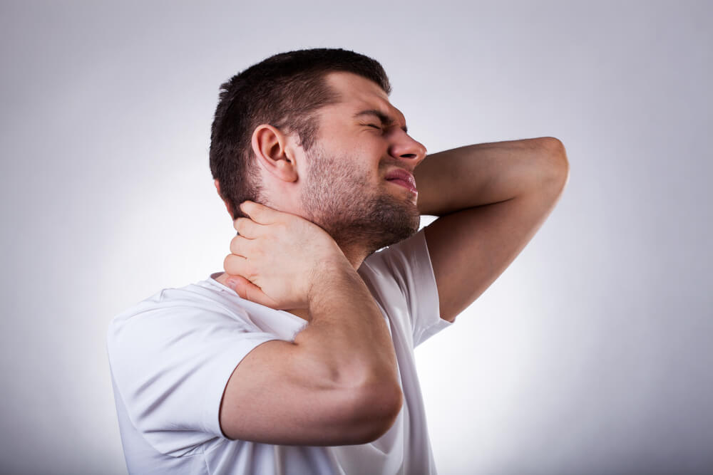 Can a pinched nerve be the cause of my recurring headaches? shutterstock 176265392 Can a pinched nerve be the cause of my recurring headaches?