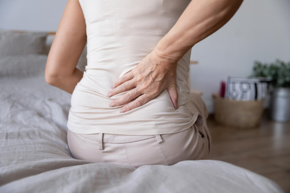 3 tips for treating bilateral sciatica at home and when to seek professional help shutterstock 1536338726 3 tips for treating bilateral sciatica at home and when to seek professional help