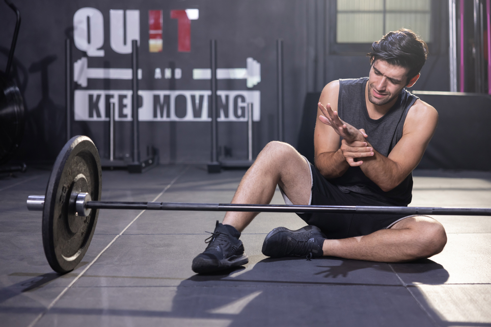5 weight lifting issues that could be behind your wrist pain