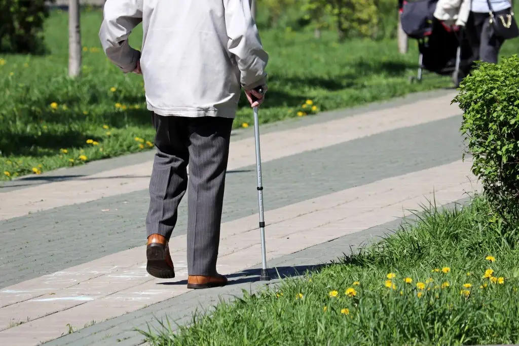 how to treat an abnormal gait balance and gait